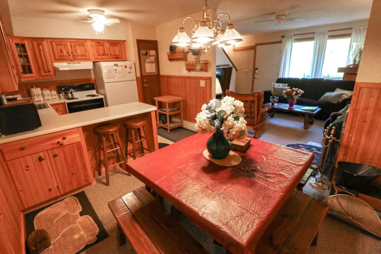 Quaint Condo 5 Minutes To The Ski Slopes Valley Park D1 คิลลิงตัน ภายนอก รูปภาพ
